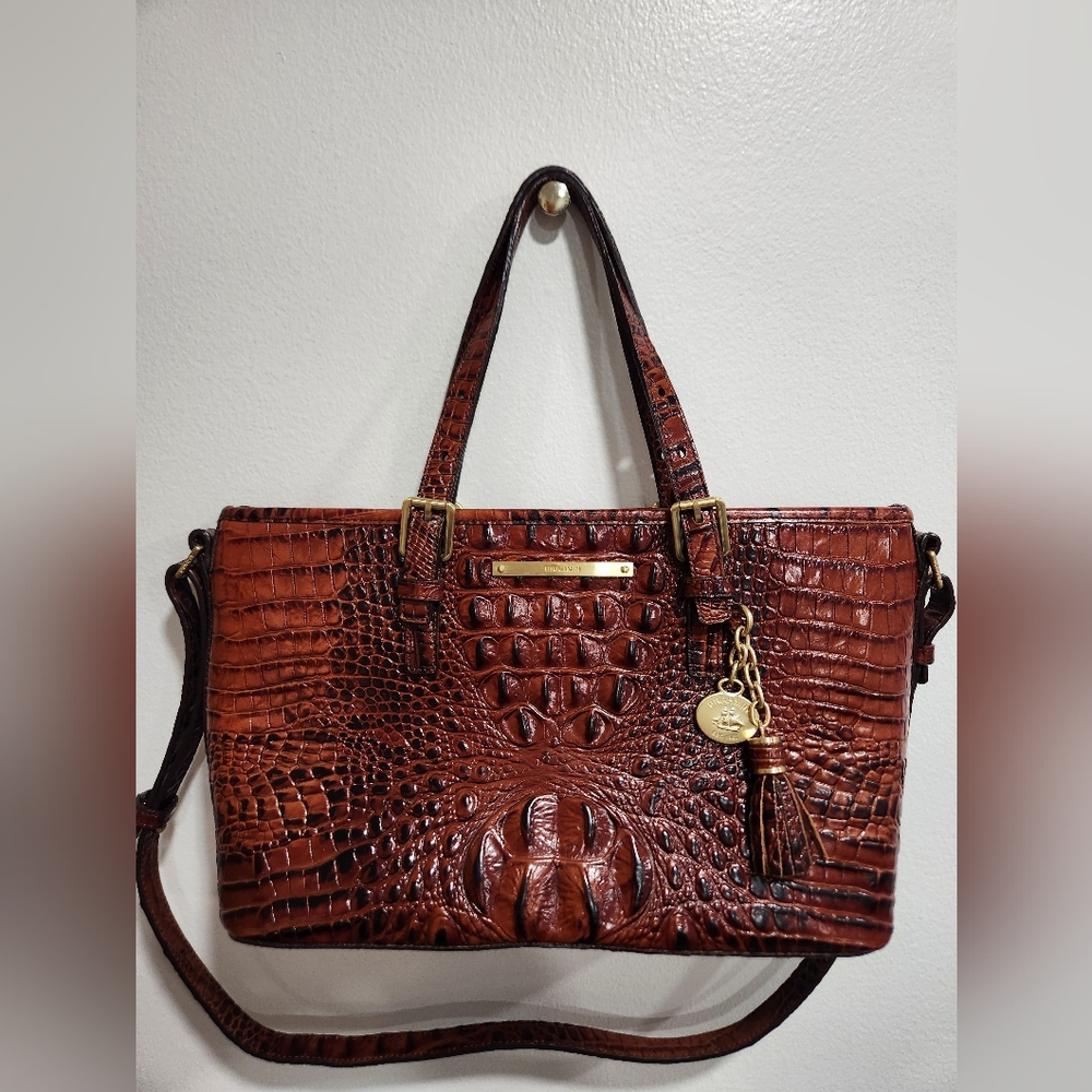 BRAHMINMelbourne Collection Leather Crocodile-Embossed Medium Asher Tote Bag